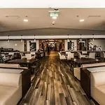 호텔 Karinna Convention Center & Luxury - Full Board 5*