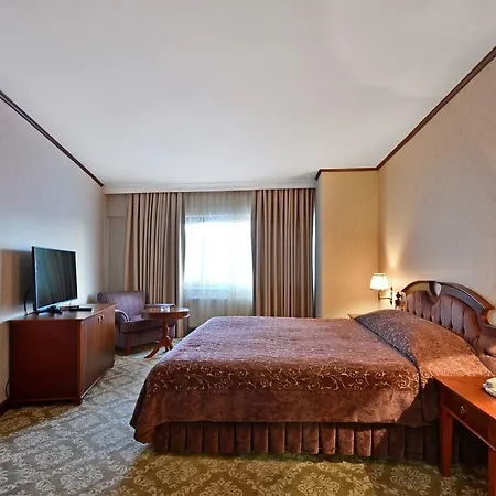 Karinna Convention Center & Luxury - Full Board