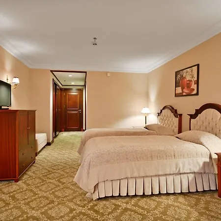 Karinna Convention Center & - Full Board 5*