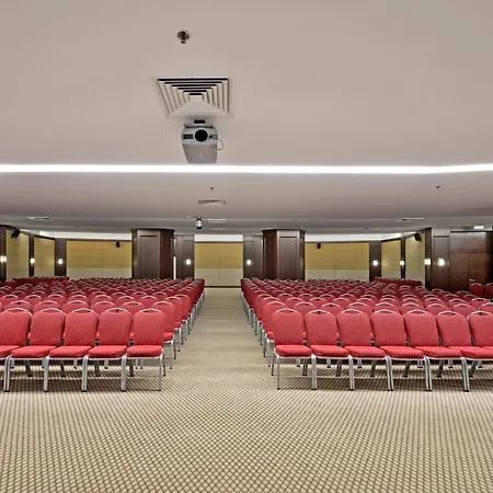 Karinna Convention Center & Luxury - Full Board Otel 5*