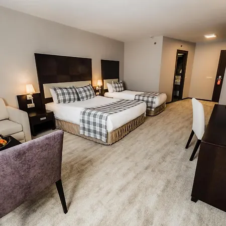Karinna Convention Center & Luxury - Full Board Otel