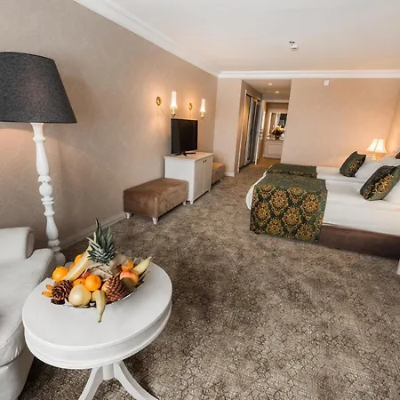 Otel Karinna Convention Center & Luxury - Full Board 5*