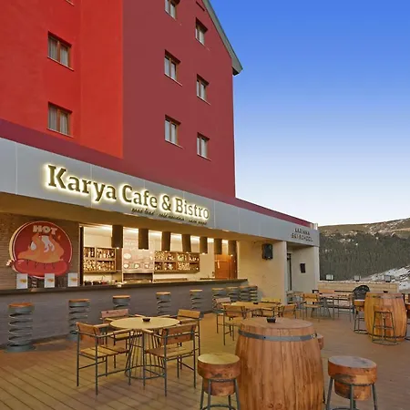 Karinna Convention Center & - Full Board Hotel